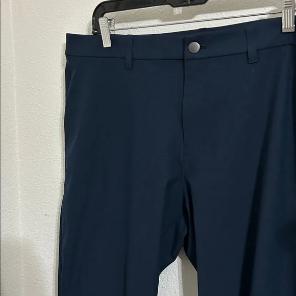Lululemon ABC Slim-Fit Trouser 34" *Warpstreme
True Navy Size 38 - Picture 7 of 11
